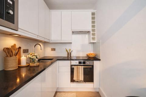 undefined, Kensington Park Road, Notting Hill, London W11