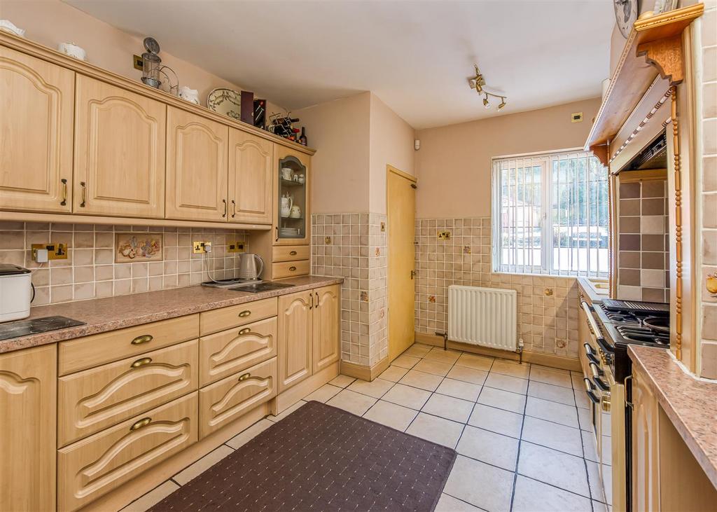 44 Gervase Drive-Kitchen A.jpg