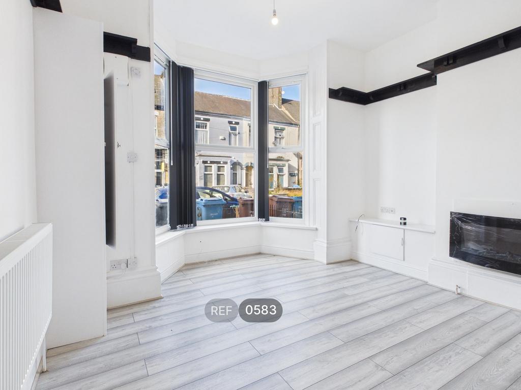 Kitchen / Living area