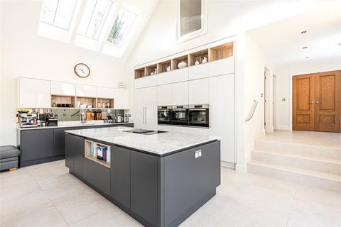 4 bedroom detached house for sale, Salford Road, Aspley Guise, Milton Keynes, Bedfordshire, MK17