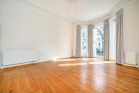 2 bedroom flat for sale, Holland Park, London W11