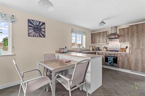 undefined, Pardoe Drive, Pershore
