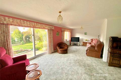 4 bedroom bungalow for sale, Medina Way, Friars Cliff, Christchurch, Dorset, BH23