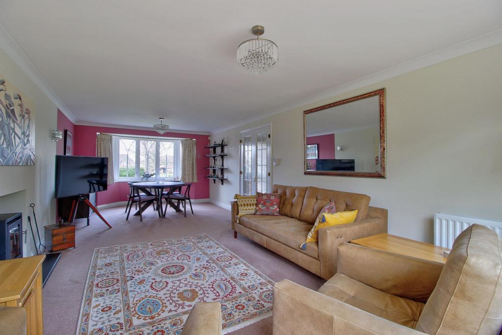 Living Room over 7.5m in length