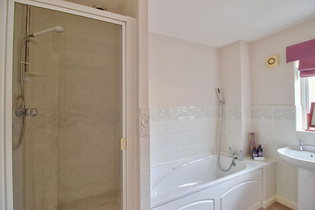 Four Piece Family Bathroom