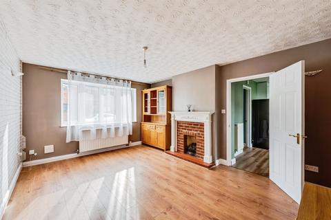 3 bedroom semi-detached house for sale, Cloudberry Road, Swindon