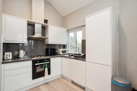 1 bedroom flat for sale, Vicarage Road, Watford