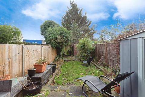 3 bedroom terraced house for sale, West Chantry, HARROW
