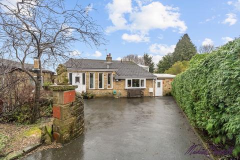 4 bedroom detached house for sale, Tweedy Street, Bradford BD15