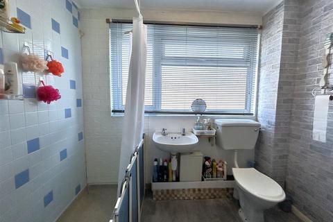 3 bedroom terraced house for sale, The Firs, Chippenham