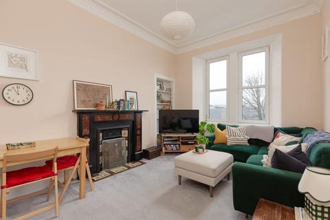 2 bedroom flat for sale, 24/2 Broughton Road, Canonmills, Edinburgh, EH7 4EB