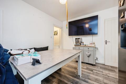 2 bedroom terraced house for sale, Sandhurst Place, Bedford
