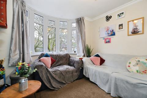 3 bedroom terraced house for sale, Broadwaters Drive, Kidderminster