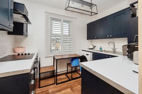2 bedroom flat for sale, Dorchester Road, Weymouth