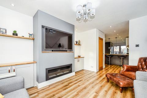 undefined, Banbury Close, Swindon