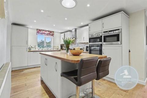3 bedroom detached bungalow for sale, Collingwood Close, Heacham, King's Lynn, Norfolk, PE31 7LD