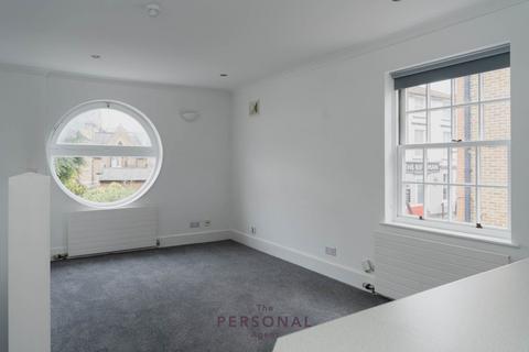 1 bedroom maisonette to rent, East Street, Epsom