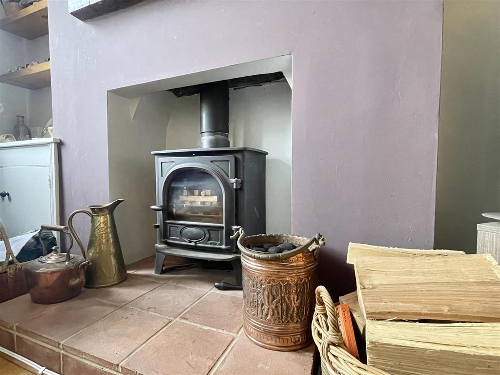 Log burner