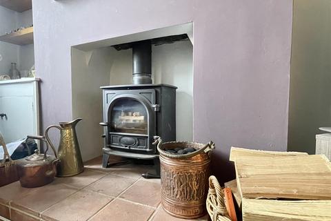 2 bedroom terraced house for sale, Mill Lane, Leicester LE19