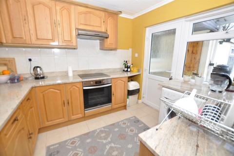 3 bedroom terraced house for sale, Sycamore Way, Carmarthen