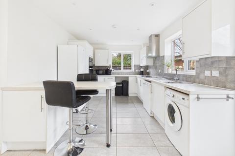 4 bedroom semi-detached house for sale, St. Audreys Close, Histon, Cambridge, Cambridgeshire