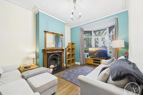 4 bedroom terraced house for sale, Morritt Drive, Leeds