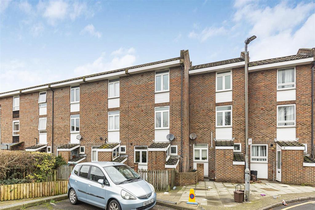 James anderson-23 willow tree close 18 .JPG