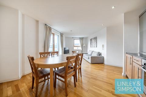 2 bedroom flat for sale, GATEWAY WEST, EAST STREET, LEEDS, LS9