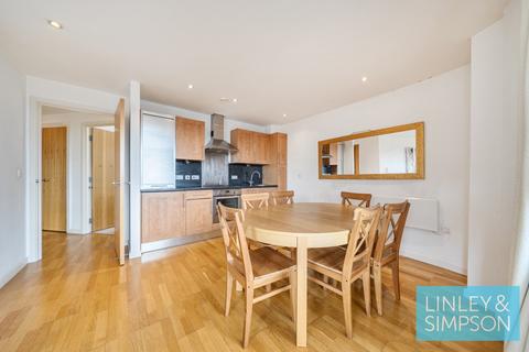 2 bedroom flat for sale, GATEWAY WEST, EAST STREET, LEEDS, LS9