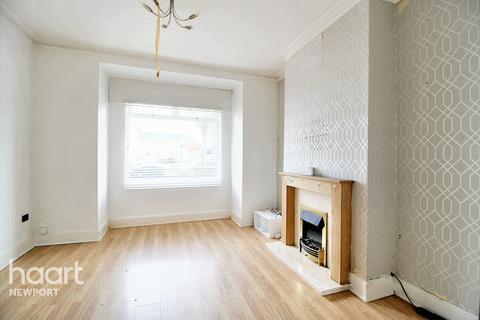 3 bedroom terraced house for sale, Vivian Road, Newport