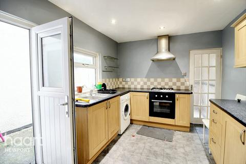 3 bedroom terraced house for sale, Vivian Road, Newport