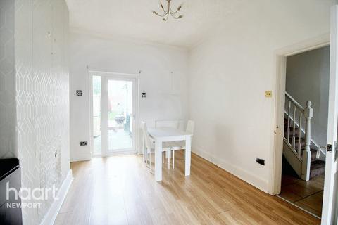 3 bedroom terraced house for sale, Vivian Road, Newport
