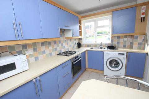 2 bedroom house to rent, Bowmans Way, Dunstable LU6