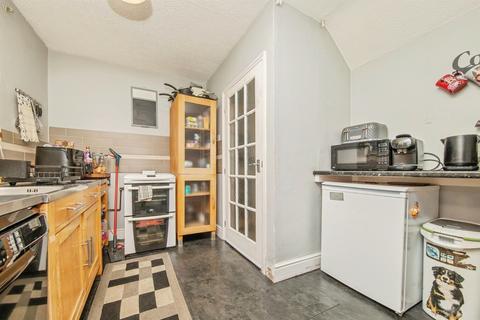 3 bedroom semi-detached house for sale, Halifax Road, Ipswich