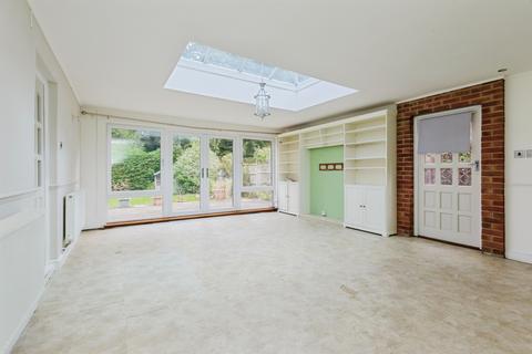 undefined, Hollies Way, Thurnby, Leicester
