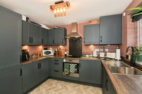 3 bedroom semi-detached house for sale, Ormesby Place, Hampton Water, Peterborough