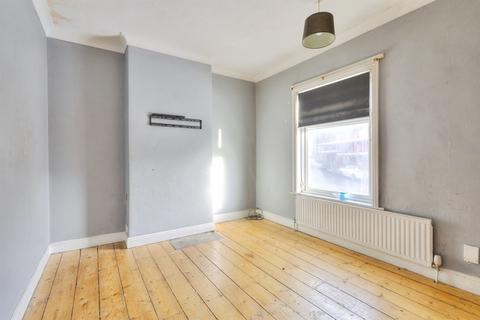 2 bedroom terraced house for sale, Newington Road, Northampton