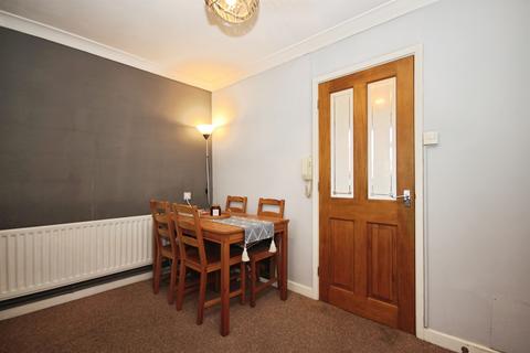 undefined, Hill Street, Warwick