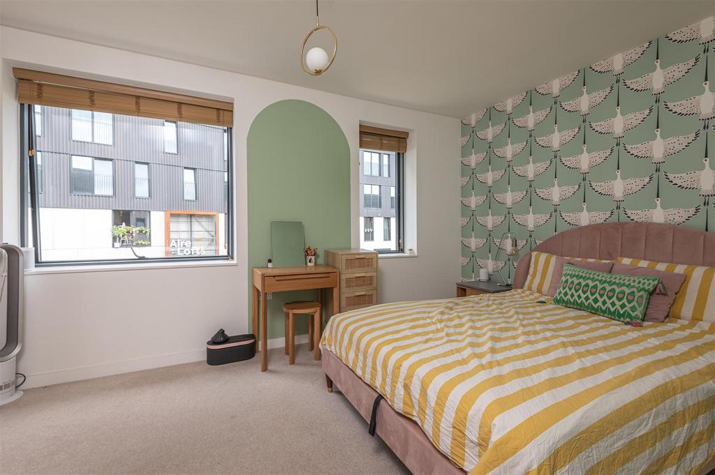 50 - 40 Solar Ave LS9 8 FF.jpg