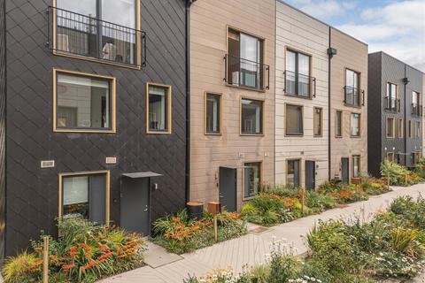 4 bedroom townhouse for sale - Solar Avenue, Leeds LS9