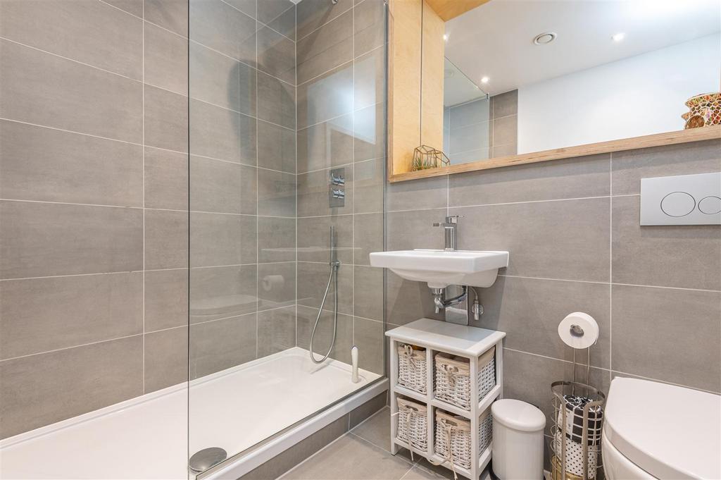 41 - 40 Solar Ave LS9 8 FF.jpg