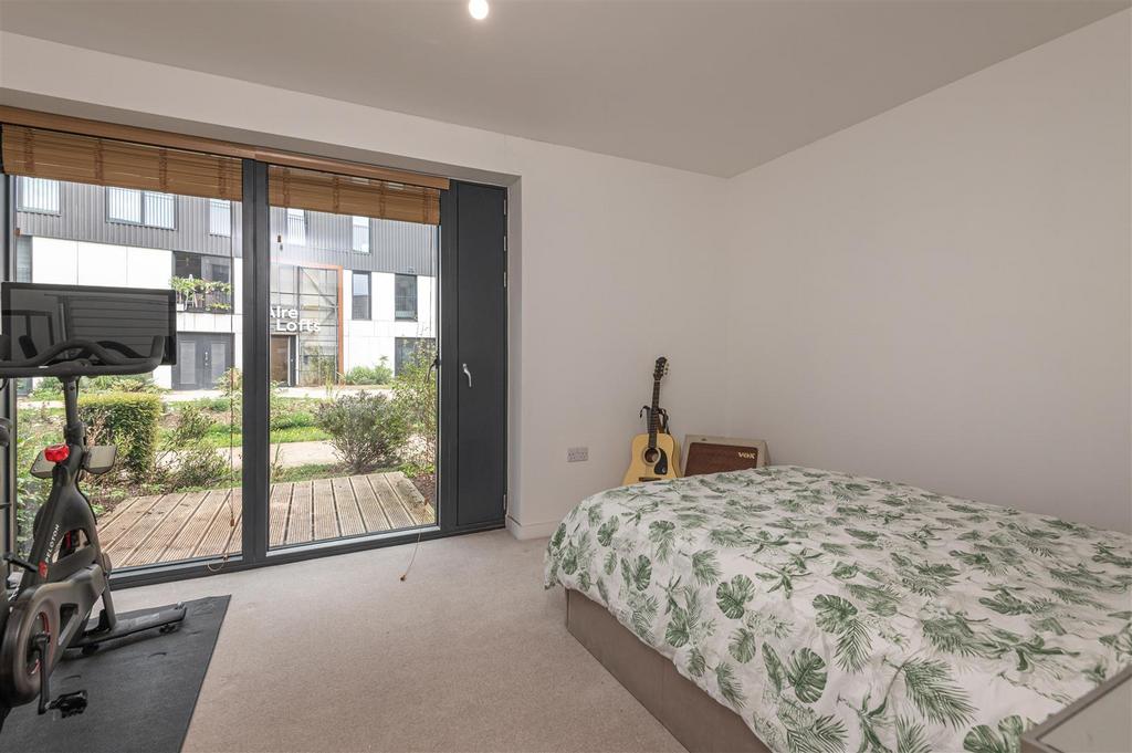 42 - 40 Solar Ave LS9 8 FF.jpg