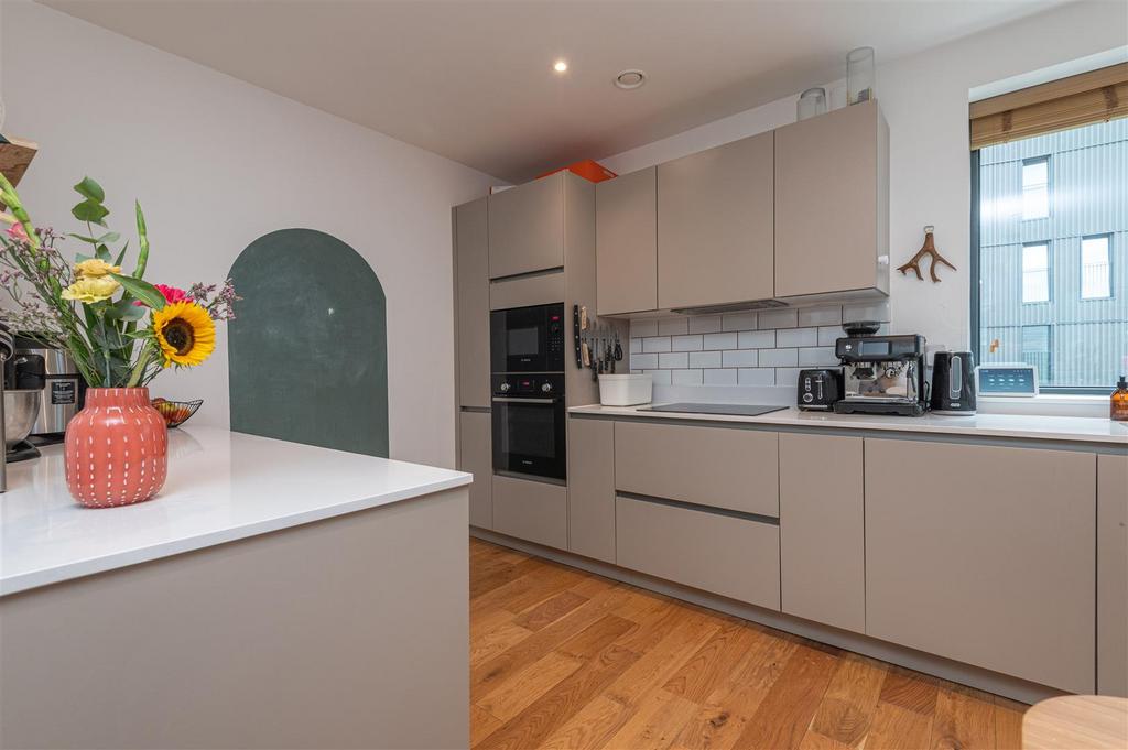 62 - 40 Solar Ave LS9 8 FF.jpg