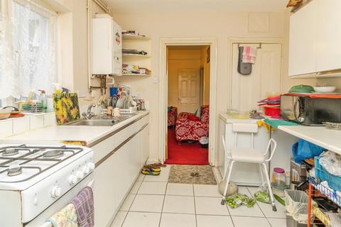 3 bedroom terraced house for sale, Duncombe Street, Bletchley, MILTON KEYNES