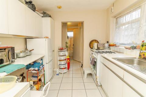 3 bedroom terraced house for sale, Duncombe Street, Bletchley, MILTON KEYNES