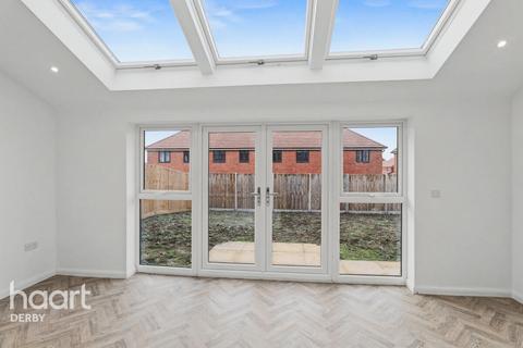 4 bedroom detached house for sale, Dracan Village, Burton-on-Trent