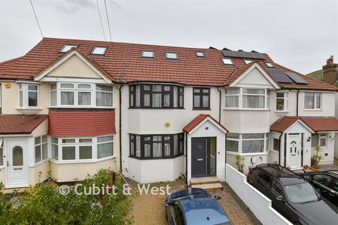4 bedroom terraced house for sale, Stayton Road, Sutton SM1