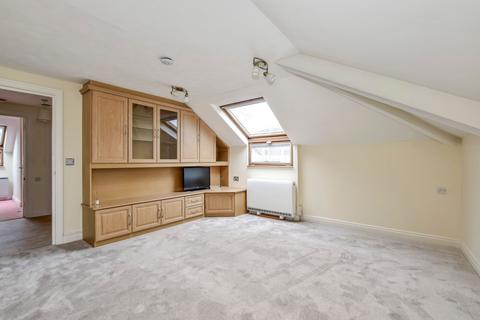 2 bedroom flat for sale, Church Lane, The Cloisters Church Lane, WD4