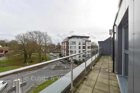 undefined, Horsham Gates One, Horsham RH13