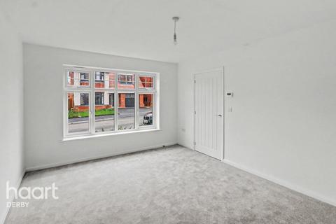 4 bedroom detached house for sale, Dracan Village, Burton-on-Trent